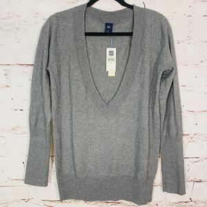 Gap Cashmere Blend V-Neck Sweater Women’s Medium Heather Gray Luxe Layering